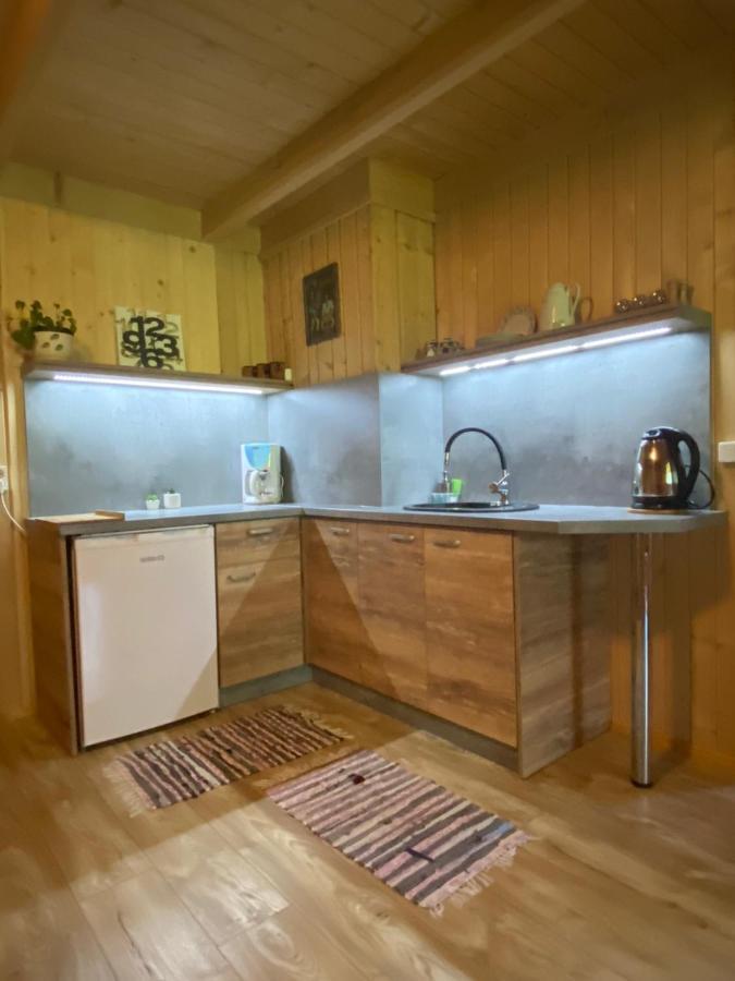 Hancyne Izby Brzegi Bagian luar foto